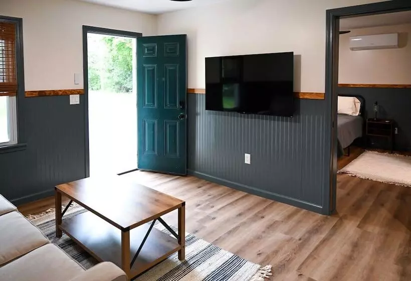 Motelli The Inn At The Gate