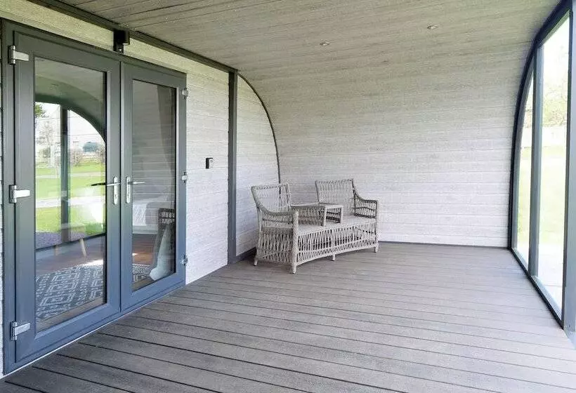 Ocean View 4   1 Bed Pod   Llanrhidian