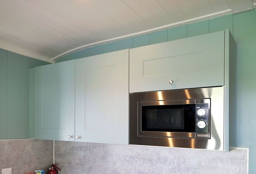 Ocean View 4   1 Bed Pod   Llanrhidian