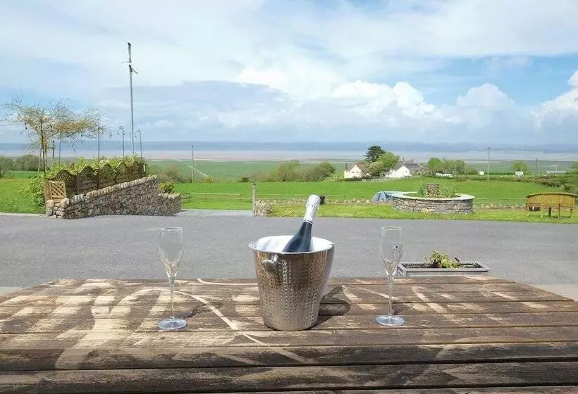 Ocean View Cottage 1   Llanrhidian