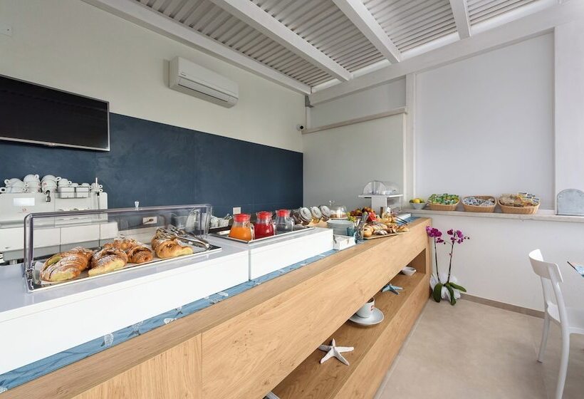 פנסיון Il Mare Dentro Suites