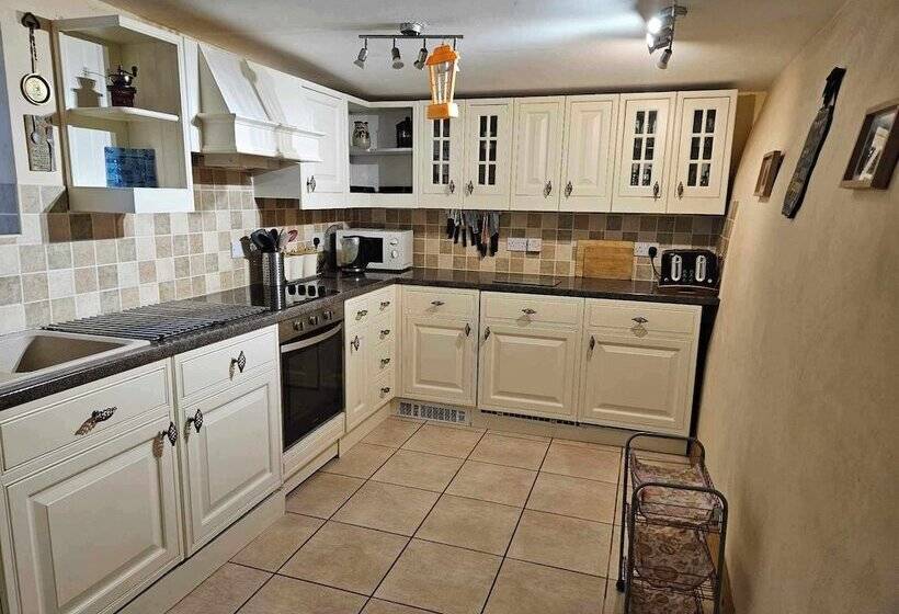 Rose Cottage Cosy Cottage In Millers Dale