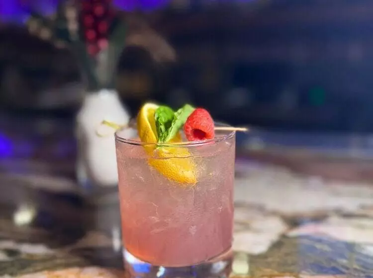 Buttermilk Falls Inn