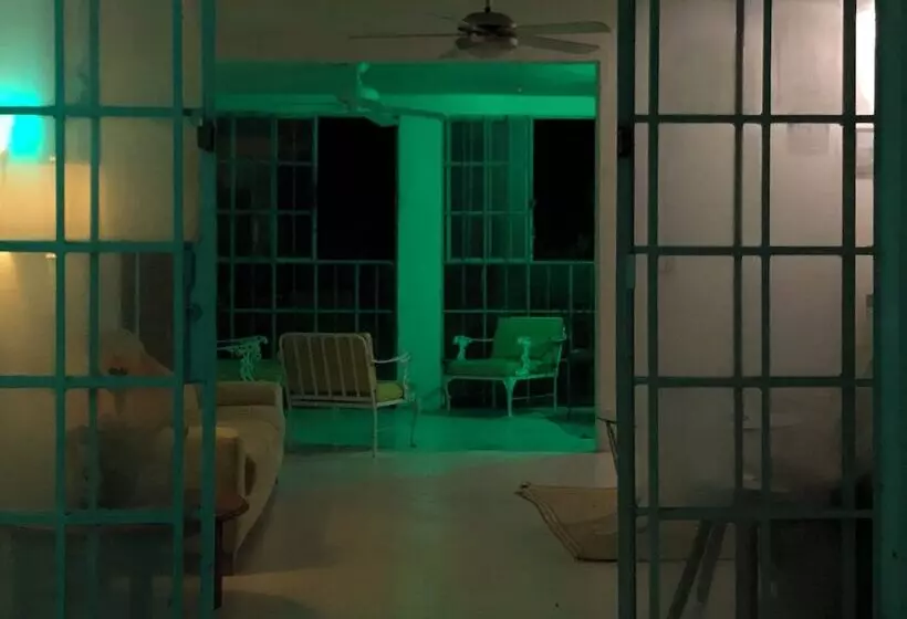 Hostelli Casa Edward