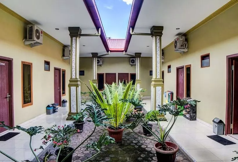 ホテル Anora Homestay By Oyo