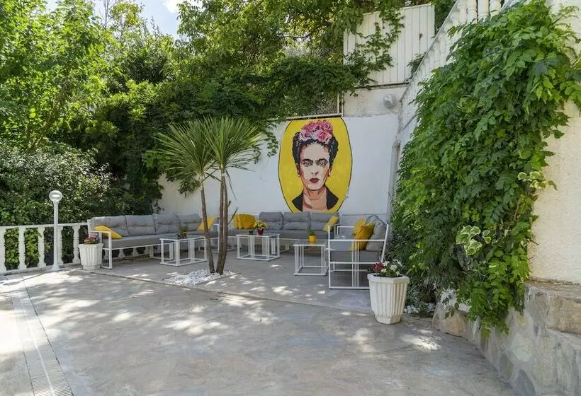 Hotelli Apa Mountain Lodge