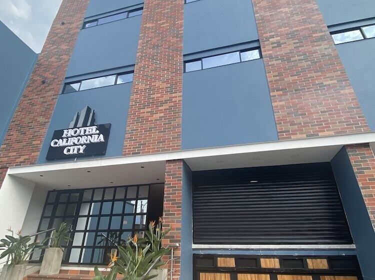 فندق California City