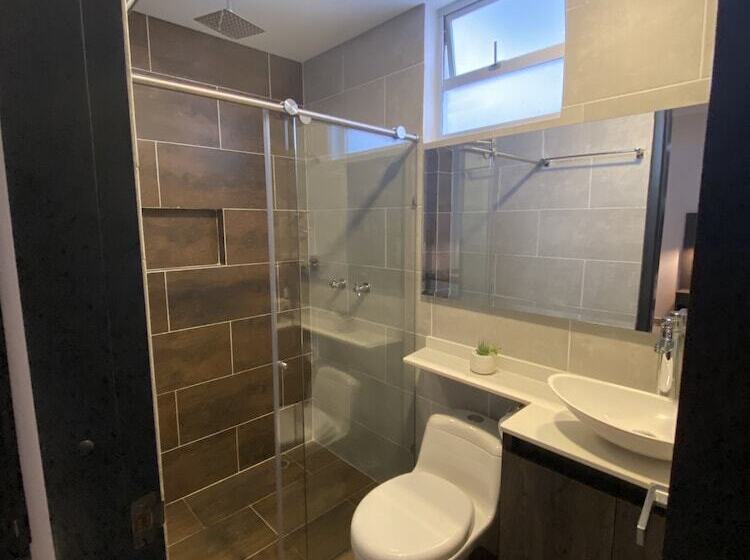 فندق California City