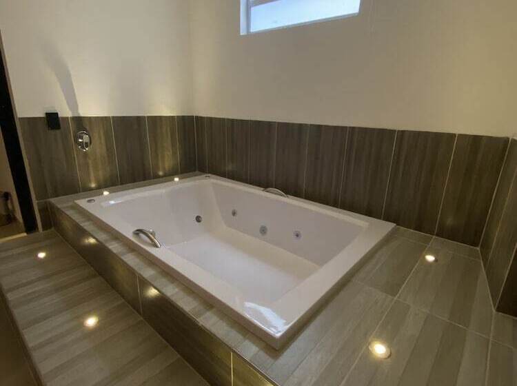 فندق California City