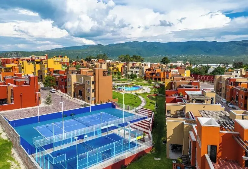 ホテル Krystal Grand Residences San Miguel de Allende