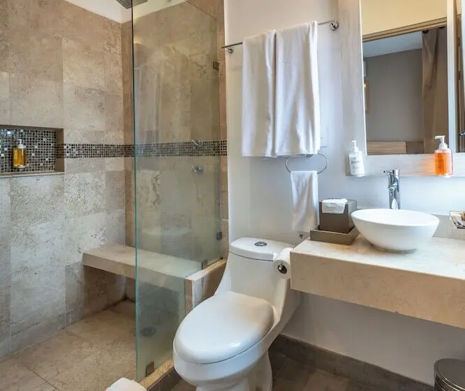 ホテル Krystal Grand Residences San Miguel de Allende