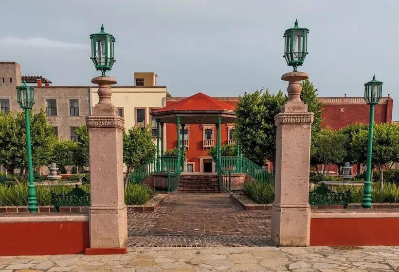 ホテル Krystal Grand Residences San Miguel de Allende