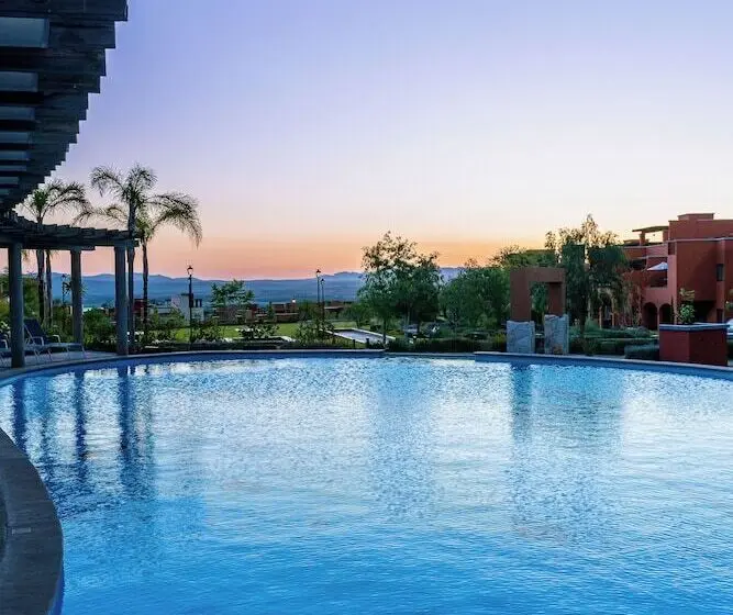 ホテル Krystal Grand Residences San Miguel de Allende