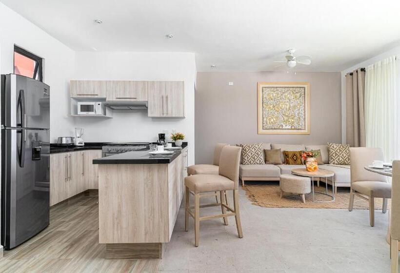 Отель Krystal Grand Residences & Villas San Miguel de Allende