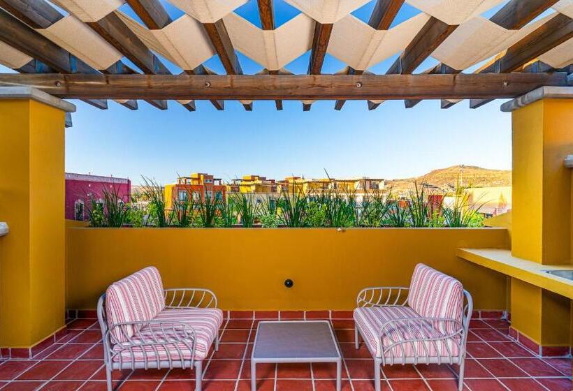 Отель Krystal Grand Residences & Villas San Miguel de Allende