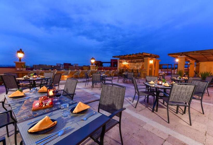 Отель Krystal Grand Residences & Villas San Miguel de Allende