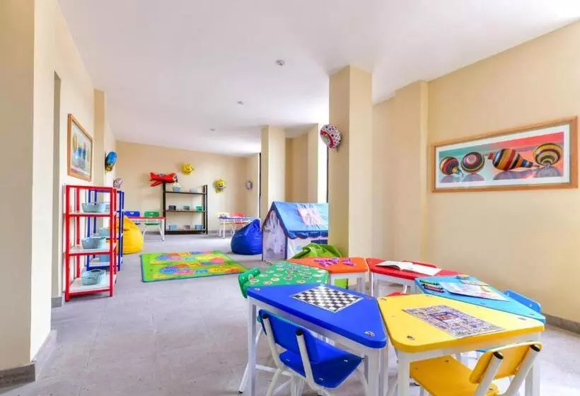 Hotelli Krystal Grand® Residences & Villas San Miguel