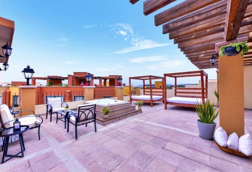 Отель Krystal Grand Residences & Villas San Miguel de Allende