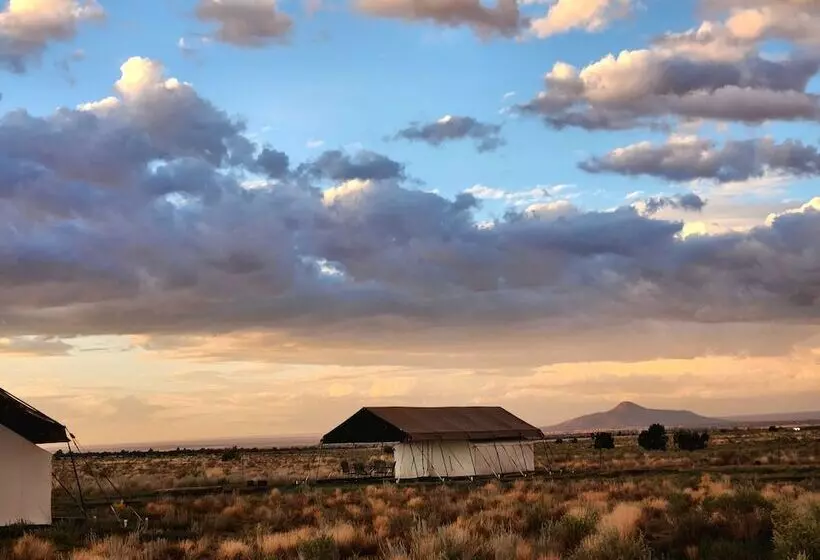 Hotelli Raptor Ranch