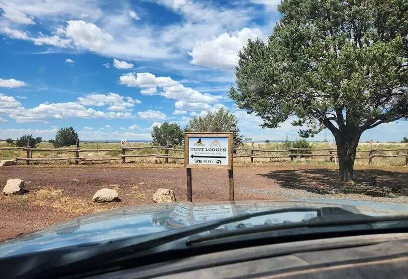 Hotelli Raptor Ranch