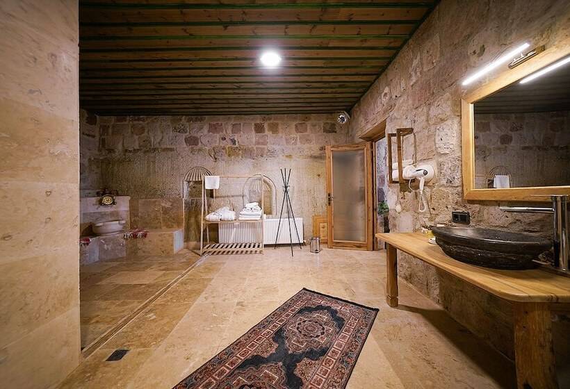 هتل Serene Premium Stone House