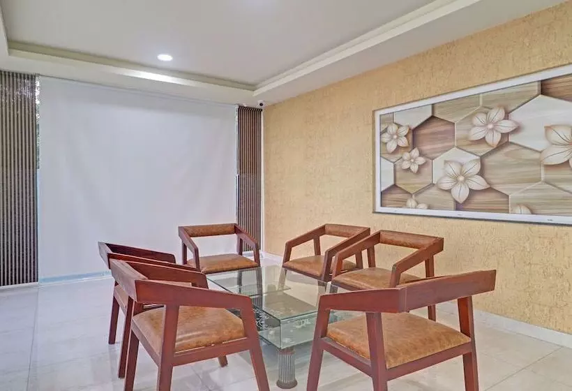 Hotelli Treebo Trend Bright Shamshabad
