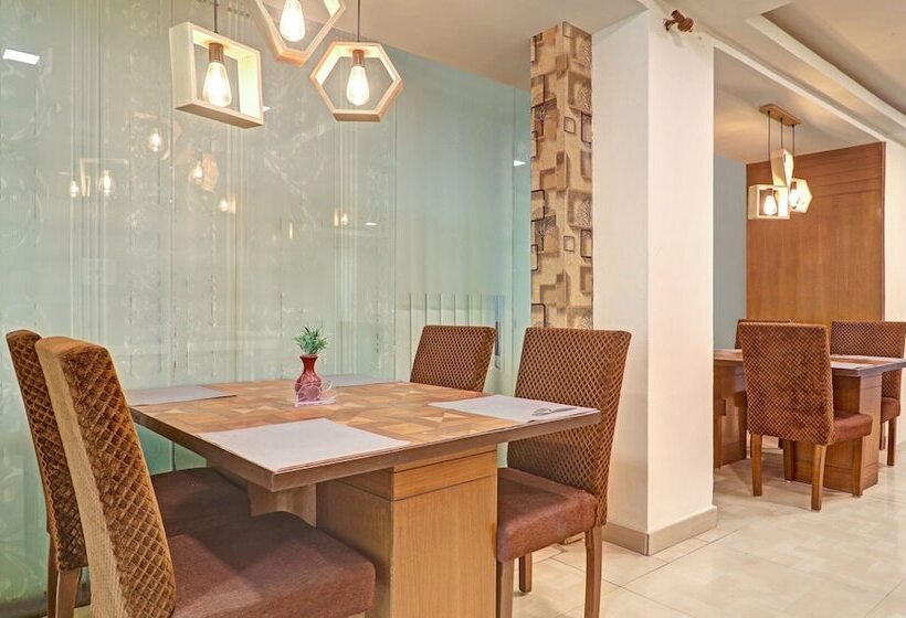 בית מלון כפרי Treebo Trend Bright Shamshabad