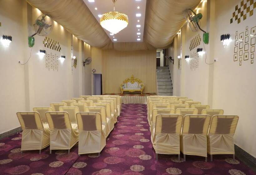 Отель Virasat Palace By Grb