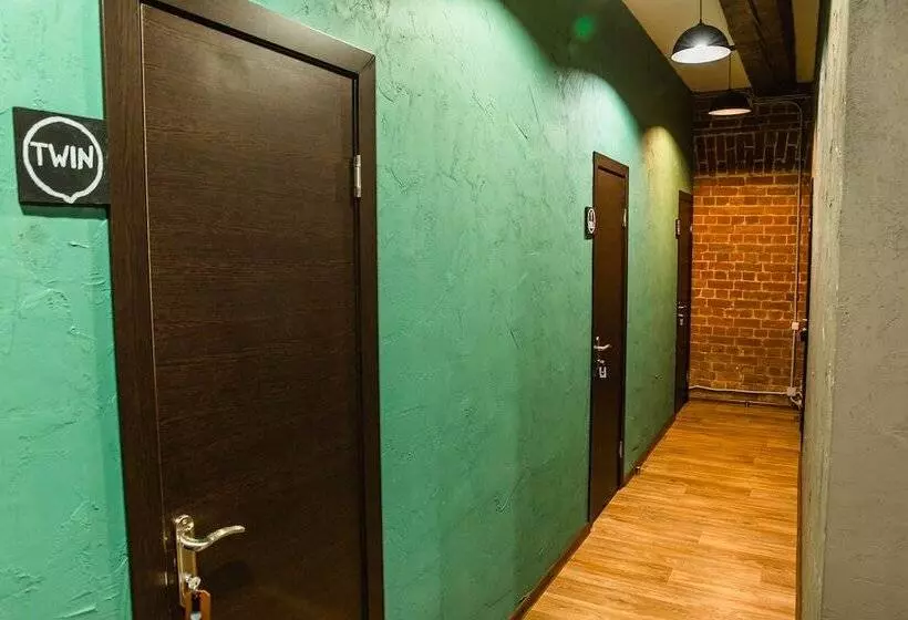 Montana Hostel