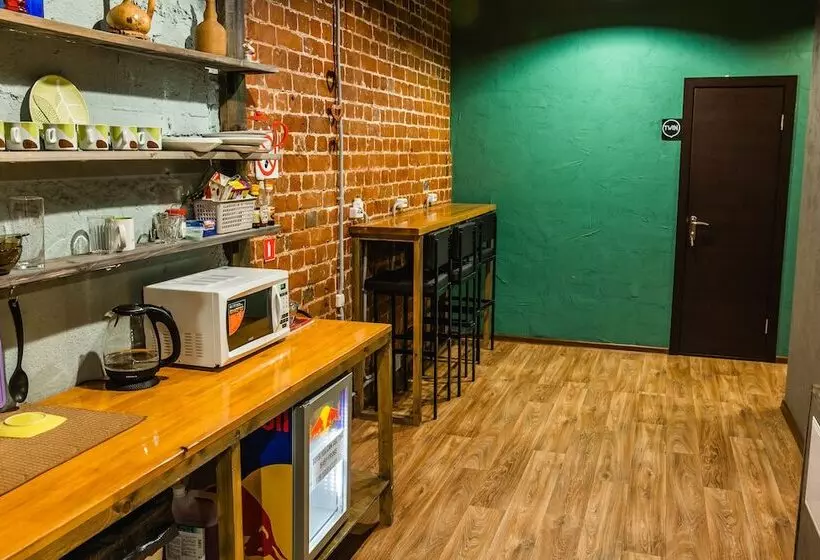 Montana Hostel