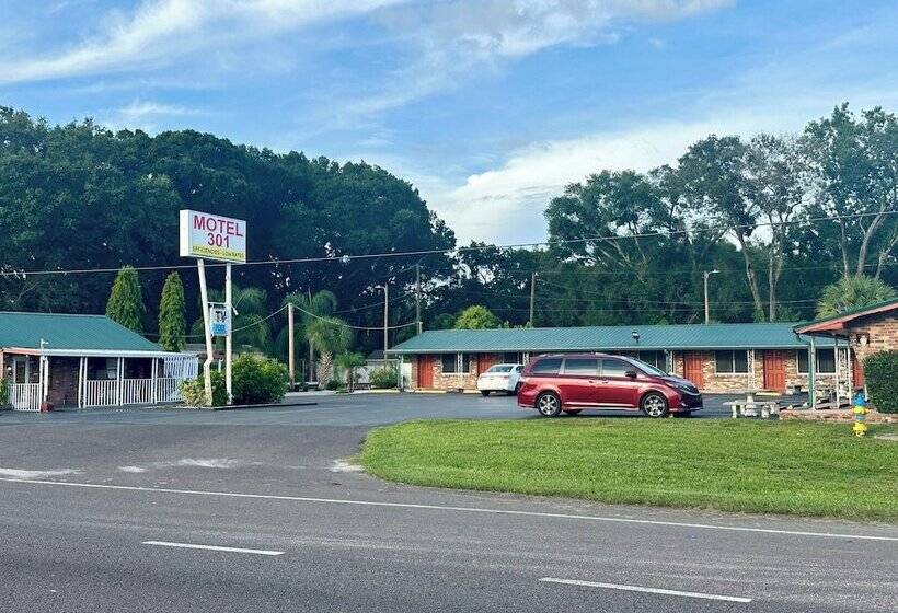 Motel 301