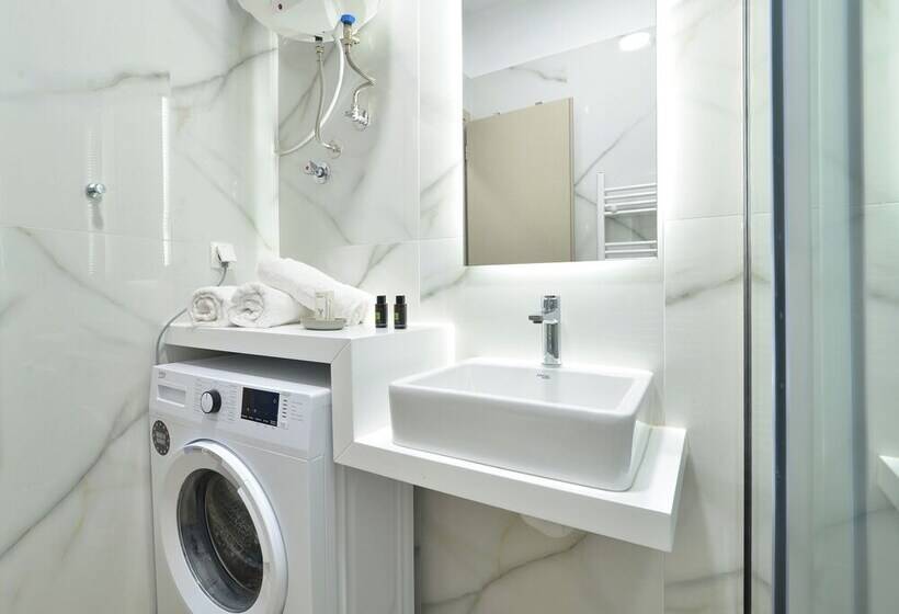 Niel Holiday Apartments, Panel Hospitality Homes & Villas