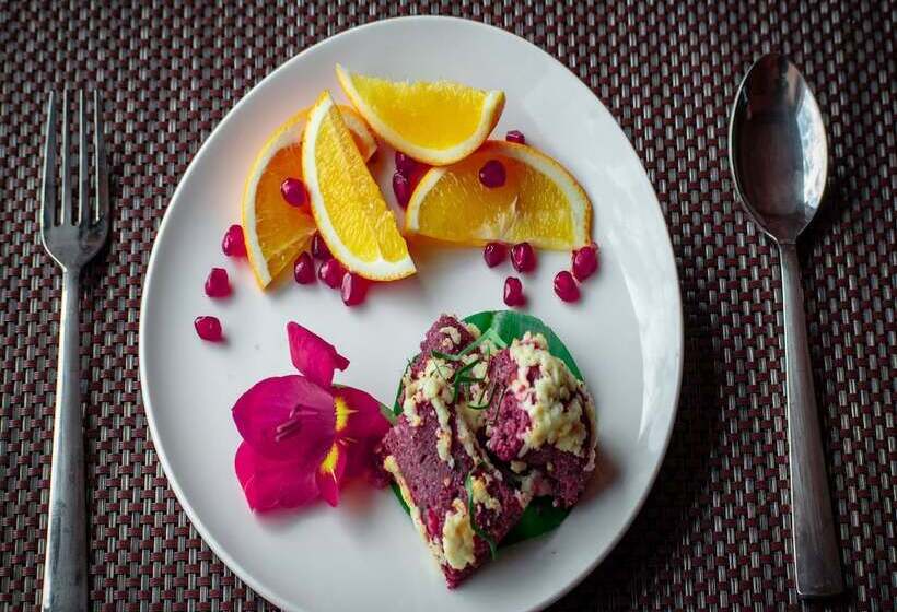 Oro Montana Hotels And Resort