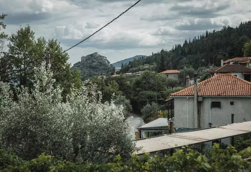 Majatalo Acropolis Mystra Guesthouse