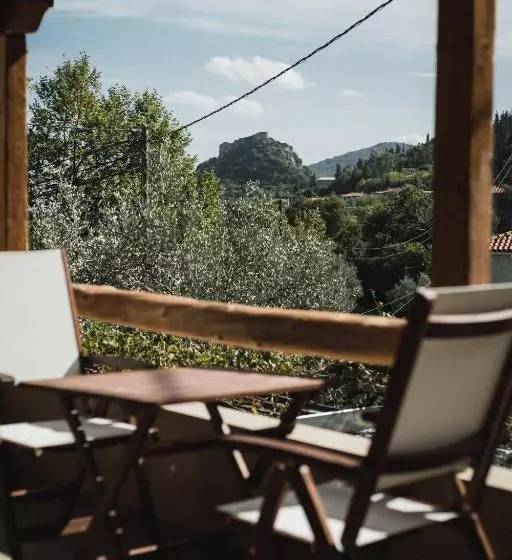 Majatalo Acropolis Mystra Guesthouse