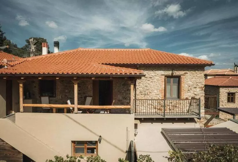 Majatalo Acropolis Mystra Guesthouse