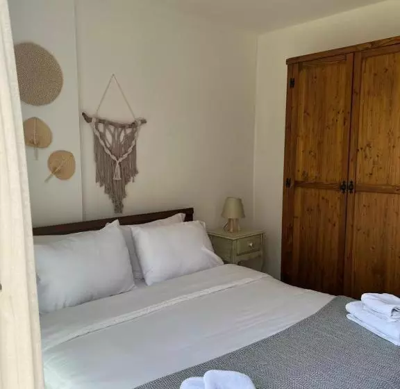 Pupa Alaçatı Butik Otel