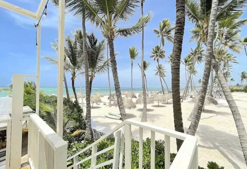 Relax Studios Deluxe Pool Wifi Beach