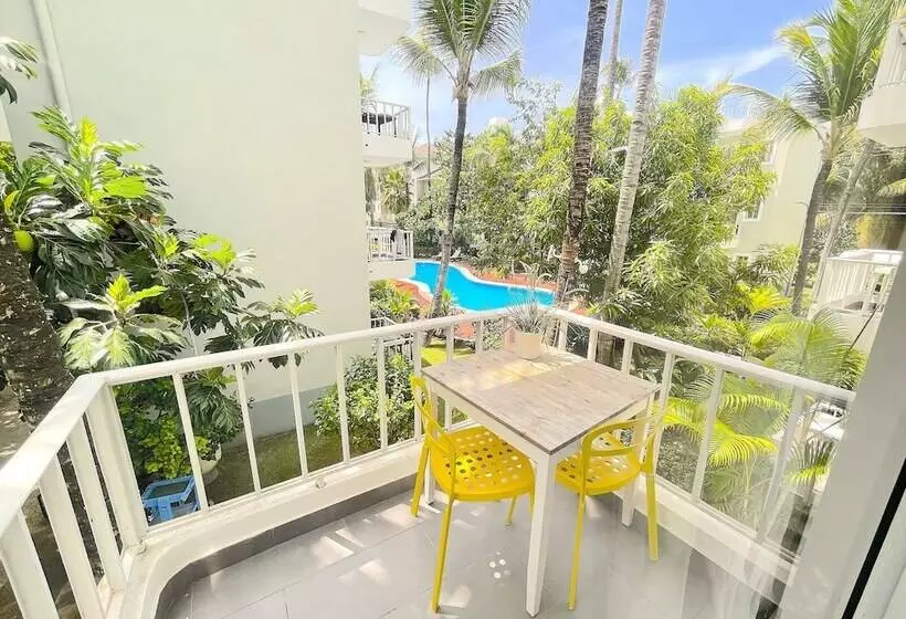 Relax Studios Deluxe Pool Wifi Beach