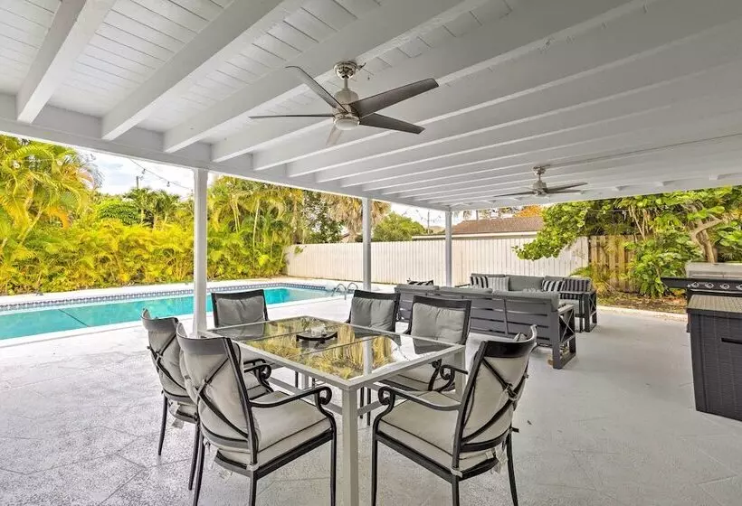 Spacious Lake Worth Escape < 3 Mi To Beach!