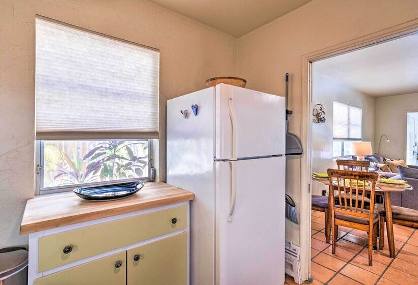 Tranquil West Palm Beach Getaway: Walk To Beach!