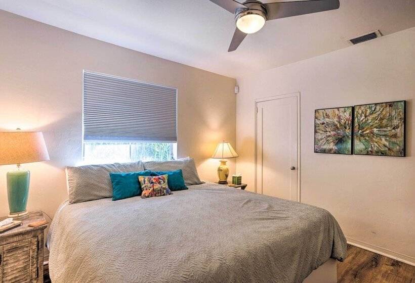 Tranquil West Palm Beach Getaway: Walk To Beach!