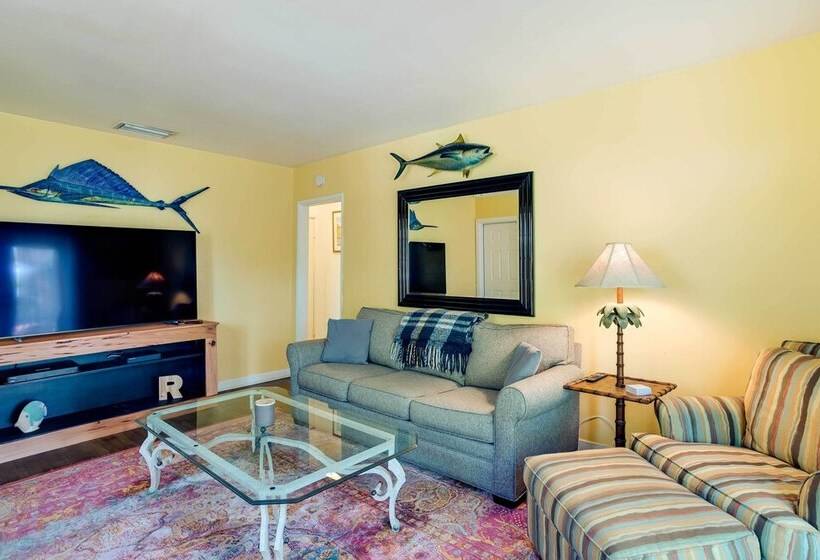 West Palm Beach Home W/ Fenced In Yard & Deck!