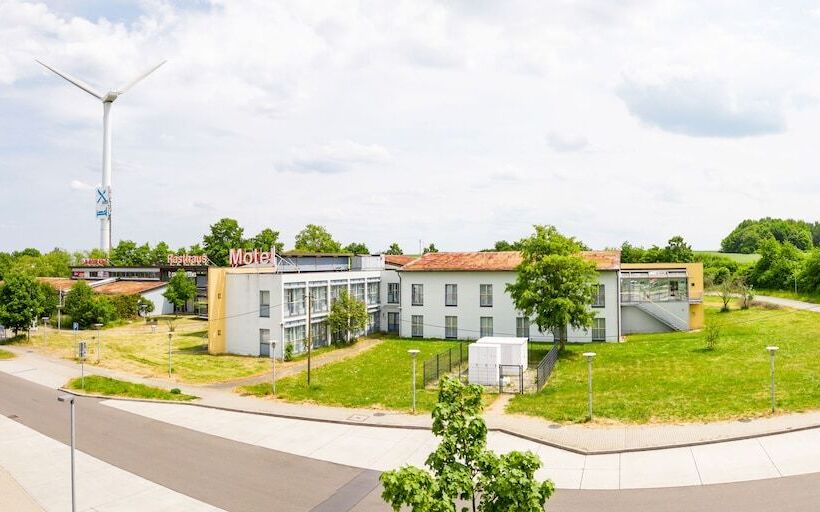 Отель Dresdner Tor Süd