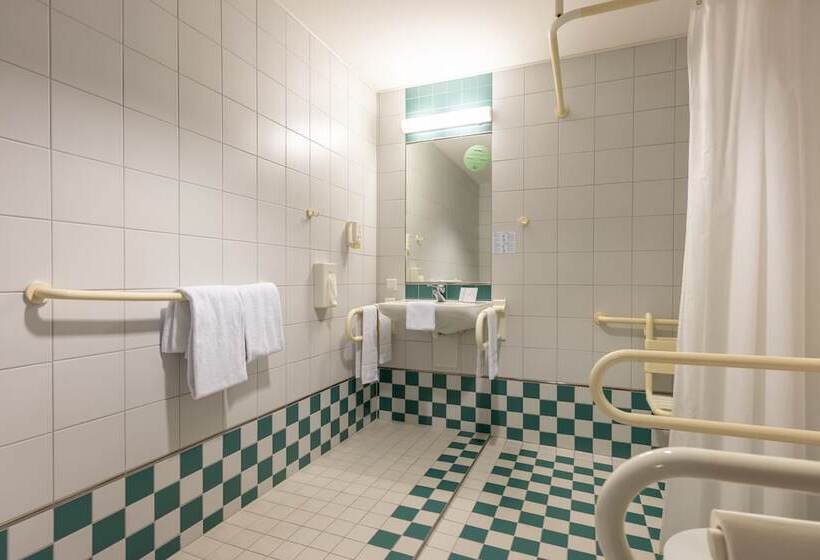 Отель Dresdner Tor Süd