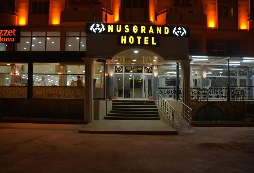 ホテル Nus Grand