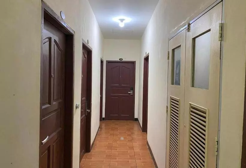 Hotelli Oyo 92932 Guesthouse Marbella