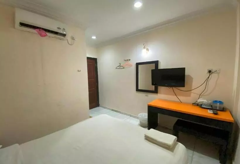 Hotelli Oyo 92932 Guesthouse Marbella