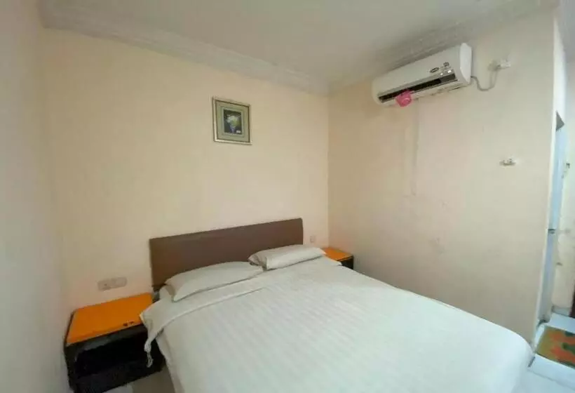 Hotelli Oyo 92932 Guesthouse Marbella