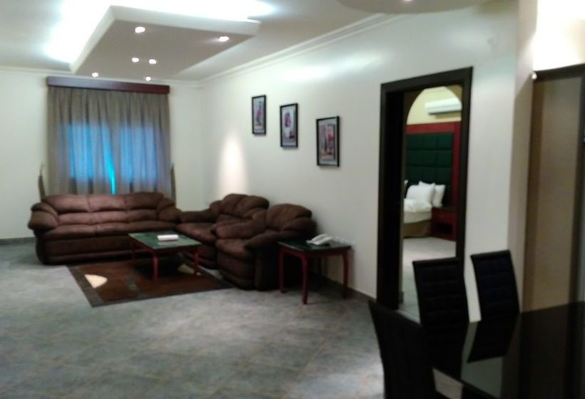 قصر اليمامة للاجنحة الفندقية فرع السلام